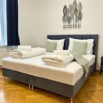- Premium 24 7 Lejlighedshotel Leoben (Styria)