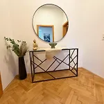 Lejlighedshotel - Premium 24 7