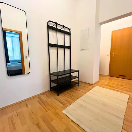 Aparthotel Leoben - Premium 24 7