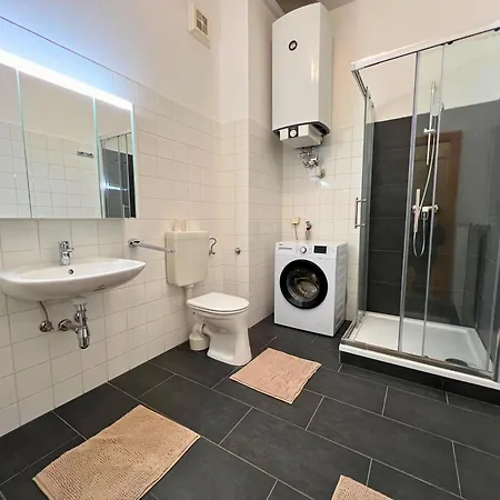 - Premium 24 7 4* Leoben (Styria)