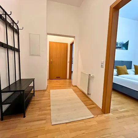 Aparthotel Leoben - Premium 24 7