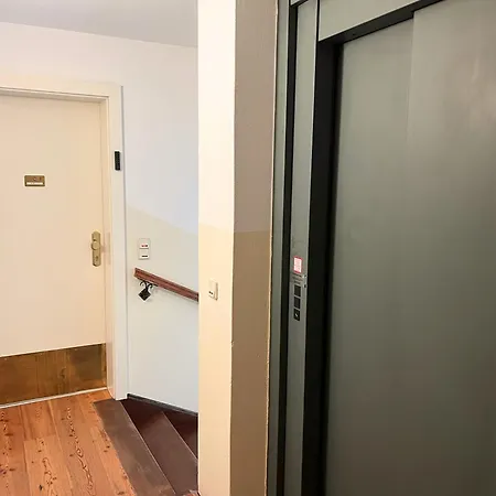 - Premium 24 7 Leoben (Styria)