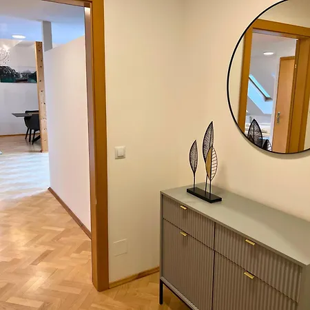 Leoben - Premium 24 7 Aparthotel