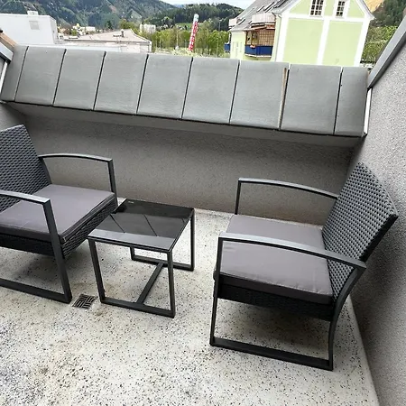 Leoben - Premium 24 7
