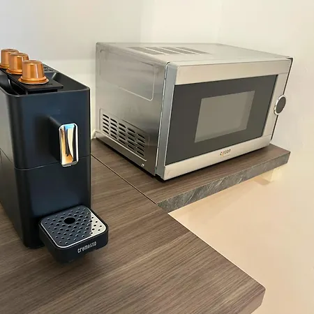 - Premium 24 7 Aparthotel