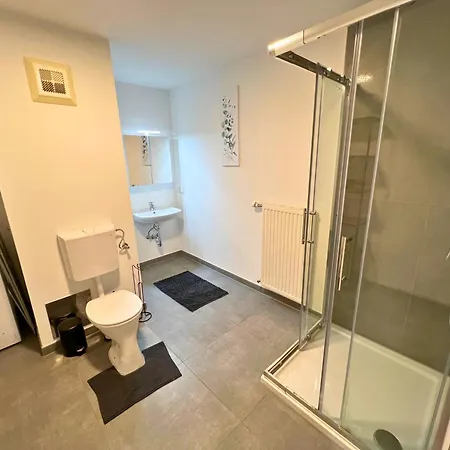 Aparthotel Leoben - Premium 24 7 *
