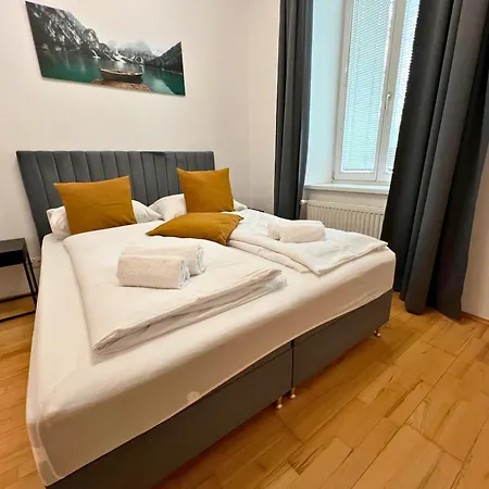 Aparthotel Leoben - Premium 24 7 *