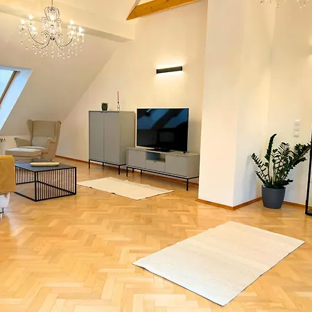 Leoben - Premium 24 7 * Leoben (Styria)