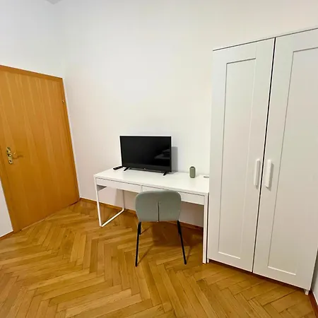 Aparthotel Leoben - Premium 24 7