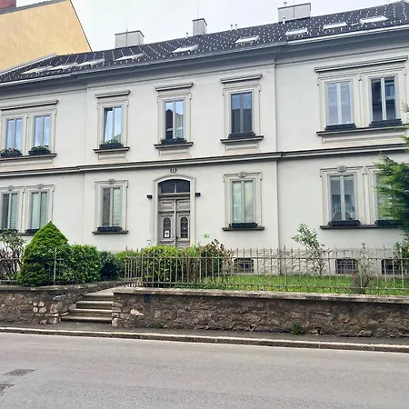 Leoben - Premium 24 7 Aparthotel