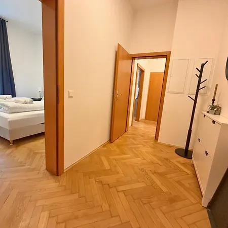 - Premium 24 7 4* Leoben (Styria)