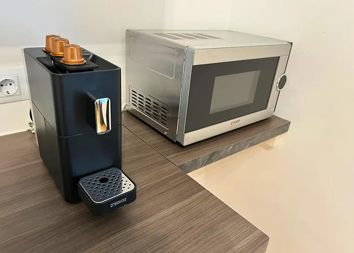 - Premium 24 7 公寓式酒店