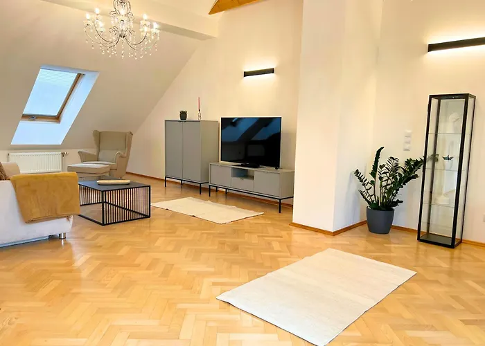 - Premium 24 7 3* Leoben (Styria)