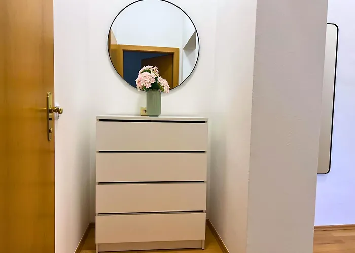 - Premium 24 7 莱奥本