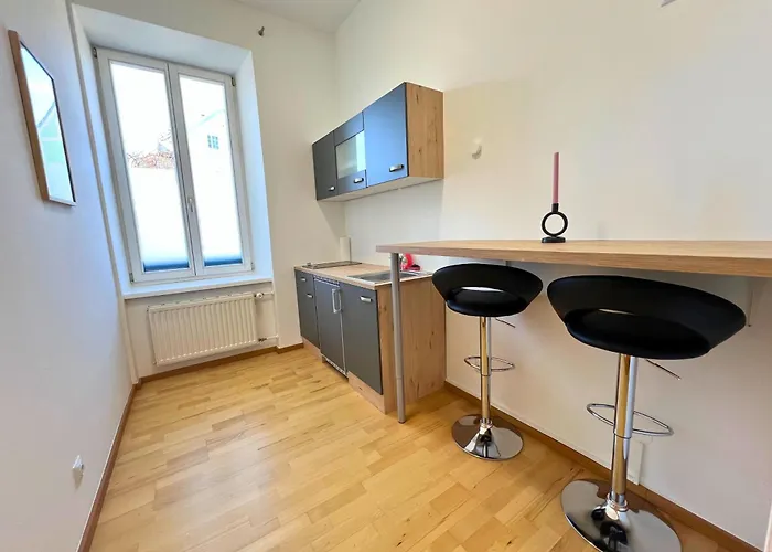 公寓式酒店 - Premium 24 7 3*