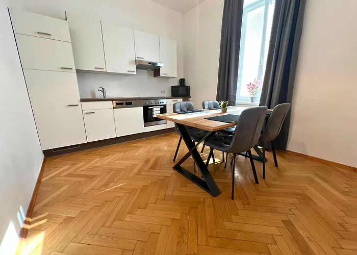 - Premium 24 7 3* Leoben (Styria)