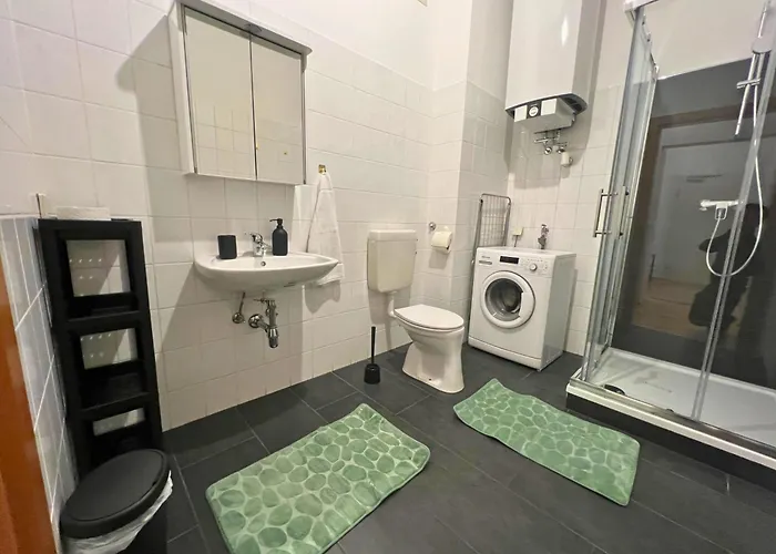 公寓式酒店 - Premium 24 7 3*