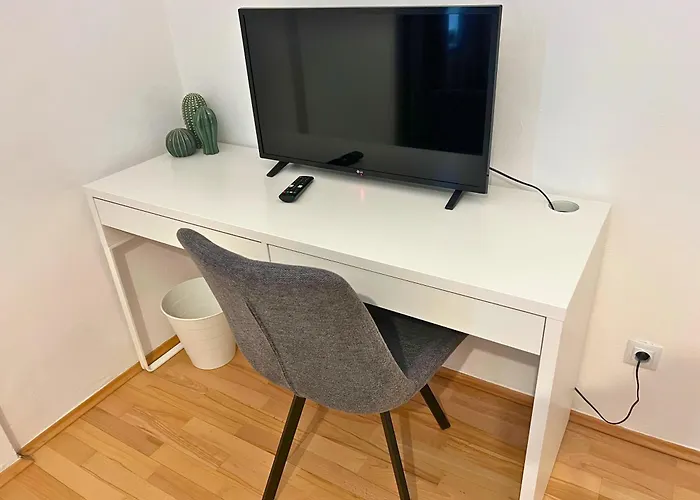 - Premium 24 7 3* Leoben (Styria)