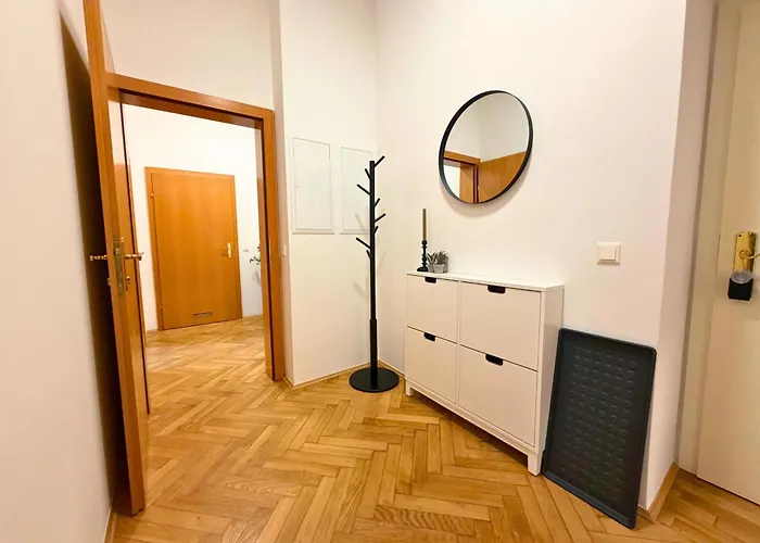 - Premium 24 7 3* Leoben (Styria)